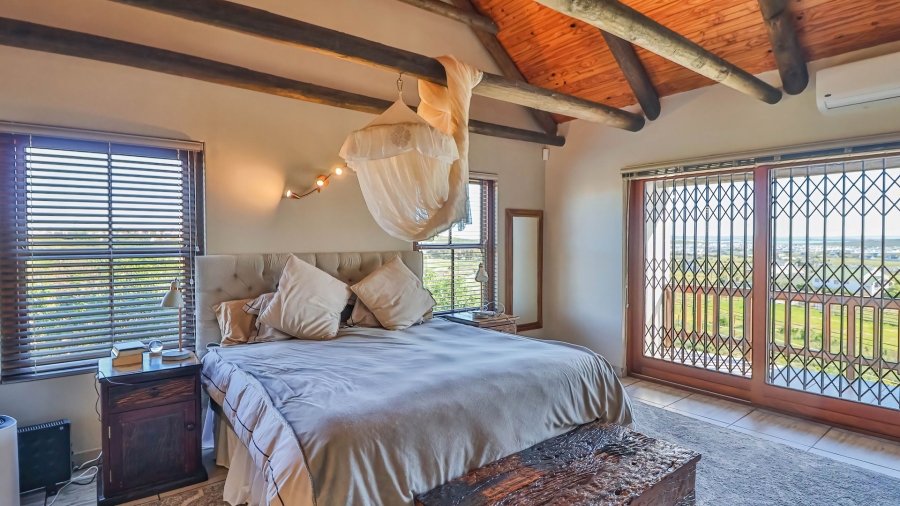 5 Bedroom Property for Sale in Long Acres Country Estate Western Cape